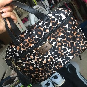 Victoria secret makeup or shower bag